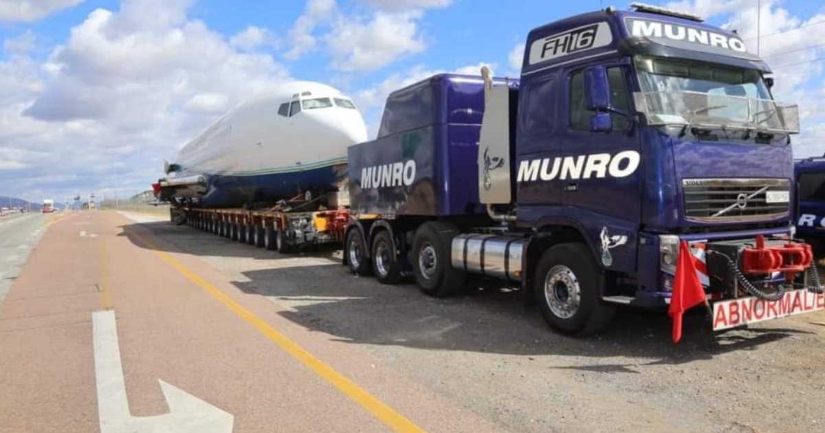 Boeing 737 being transported on road